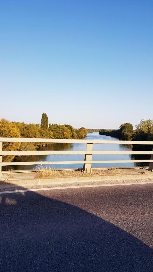 Sw Cosy Apart - Chambly Persan Roissy 客房 照片